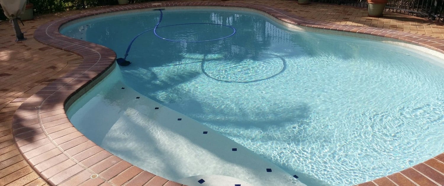 Concrete Swimming Pool Repairs - Leaking Concrete Pool Experts